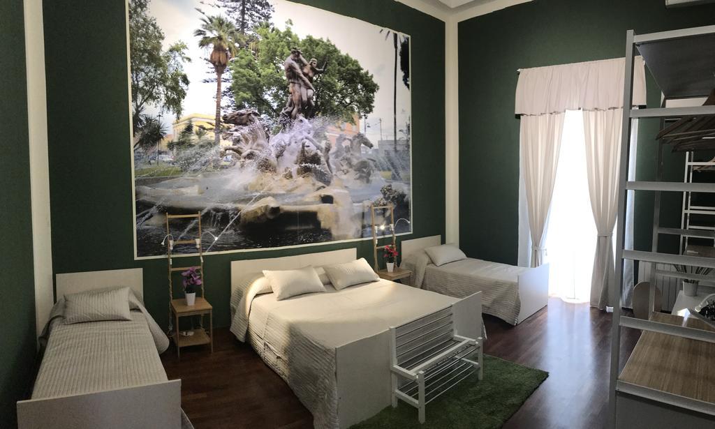 Locami Holiday&Rooms Jolanda Suite Катания Екстериор снимка